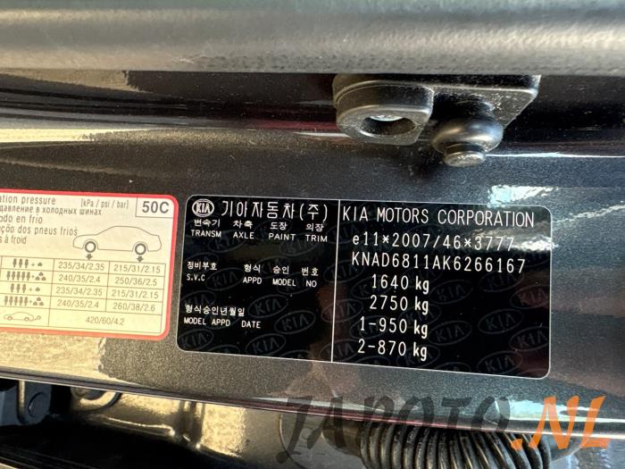 Kia Stonic 1.0i T-GDi 12V Épave (2019, Graphite)