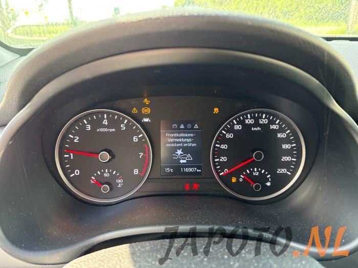 Kia Stonic 1.0i T-GDi 12V Épave (2019, Graphite)