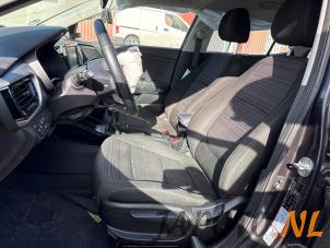 Kia Stonic 1.0i T-GDi 12V Épave (2019, Graphite)
