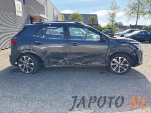Kia Stonic 1.0i T-GDi 12V Épave (2019, Graphite)