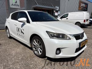 Lexus CT 200h 1.8 16V Samochód złomowany (2011, Bialy)