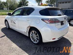 Lexus CT 200h 1.8 16V Samochód złomowany (2011, Bialy)