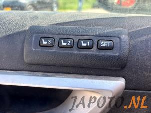 Lexus CT 200h 1.8 16V Samochód złomowany (2011, Bialy)