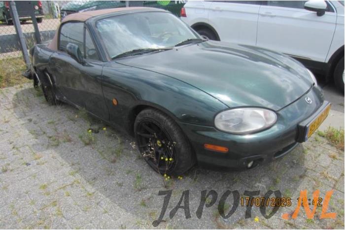 Mazda MX-5 1.8i 16V Vehículo de desguace (2000, Verde)