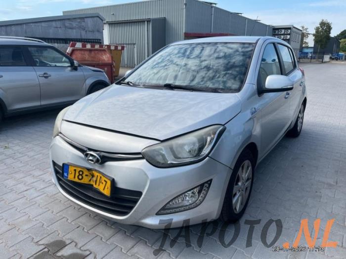 Hyundai i20 1.2i 16V  (Desguace)