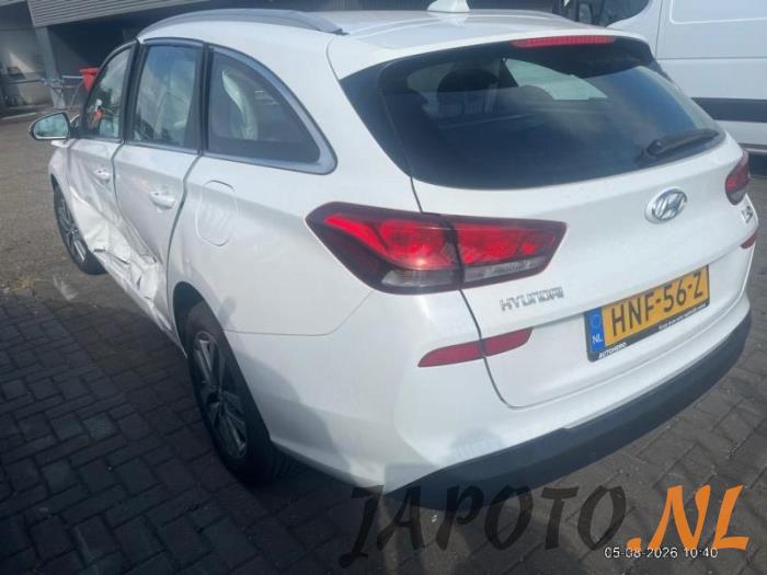 Hyundai i30 Wagon 1.0 T-GDI 12V Vehículo de desguace (2019, Blanco)