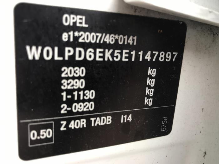 Opel Astra J 1.7 CDTi 16V 110 Samochód złomowany (2014, Bialy)