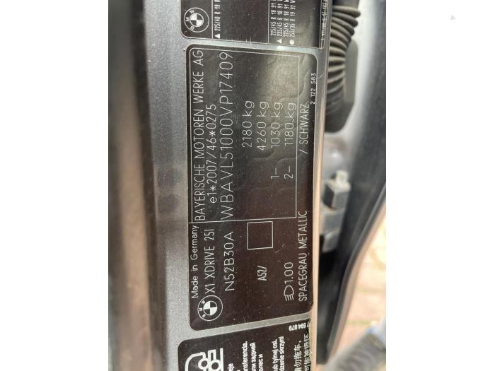 BMW X1 xDrive 25i 3.0 24V Épave (2010, Gris)