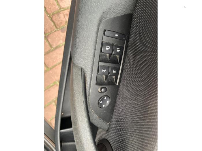 BMW X1 xDrive 25i 3.0 24V Épave (2010, Gris)