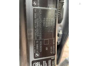 BMW X1 xDrive 25i 3.0 24V Épave (2010, Gris)