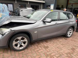 BMW X1 xDrive 25i 3.0 24V Épave (2010, Gris)