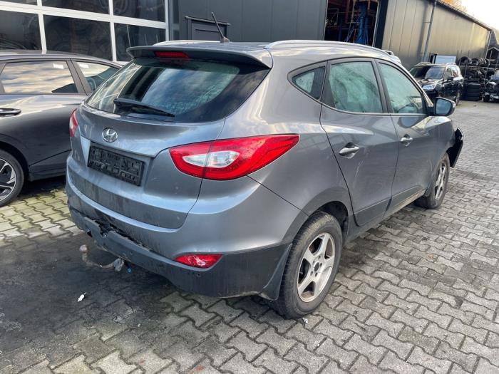 Hyundai iX35 2.0 CRDi 16V 4x4 Vehículo de desguace (2013, Gris)