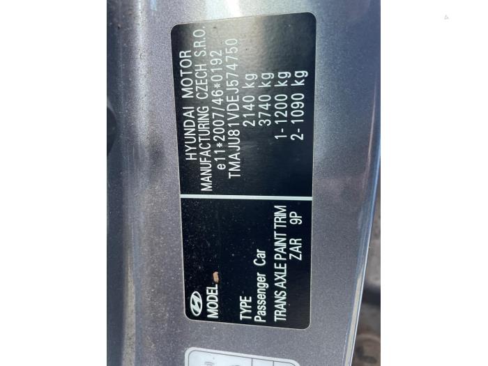 Hyundai iX35 2.0 CRDi 16V 4x4 Vehículo de desguace (2013, Gris)