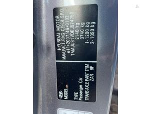 Hyundai iX35 2.0 CRDi 16V 4x4 Vehículo de desguace (2013, Gris)