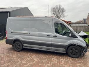 Ford Transit 2.0 TDCi 16V Eco Blue mHEV 170 Épave (2023, Gris)