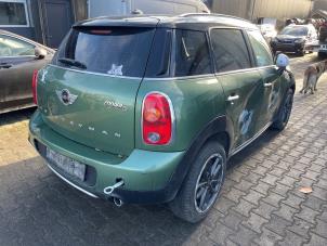 Mini Countryman 2.0 Cooper D 16V Autom. Épave (2014, Métallisé, Vert)