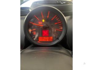 Mini Countryman 2.0 Cooper D 16V Autom. Épave (2014, Métallisé, Vert)