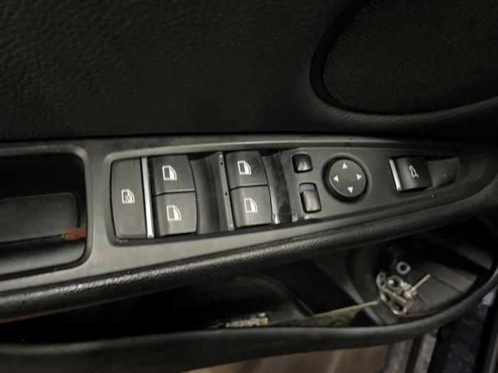BMW X5 xDrive 35d 3.0 24V Samochód złomowany (2014, Czarny)