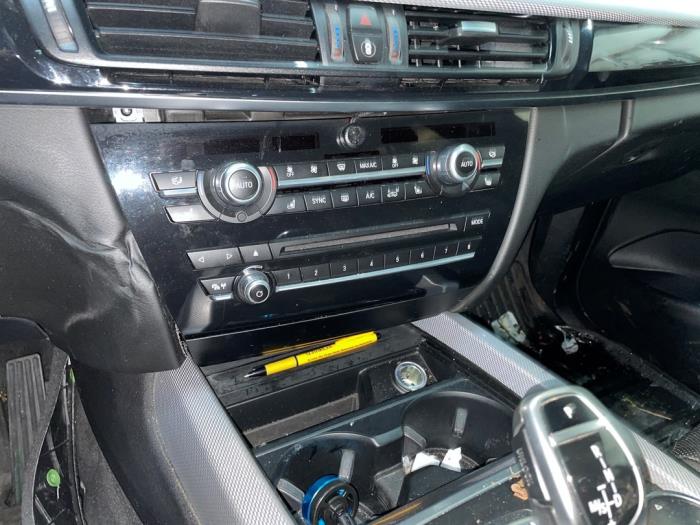 BMW X5 xDrive 35d 3.0 24V Samochód złomowany (2014, Czarny)