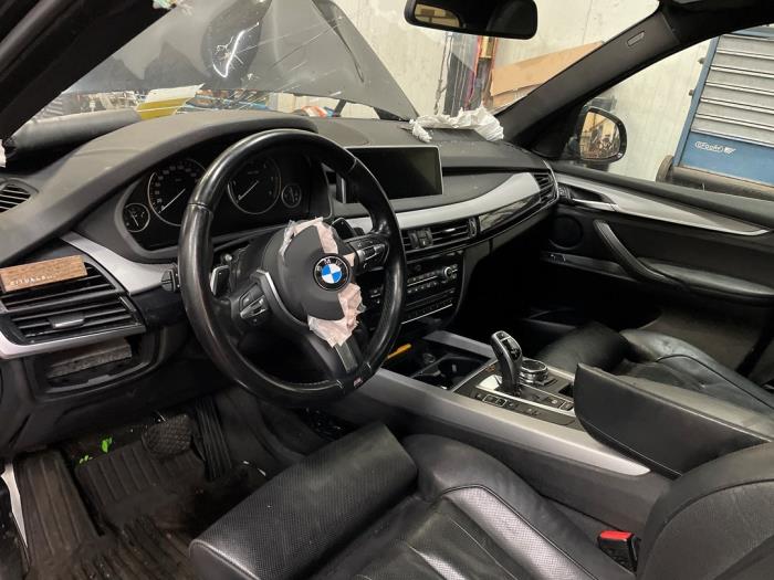 BMW X5 xDrive 35d 3.0 24V Samochód złomowany (2014, Czarny)