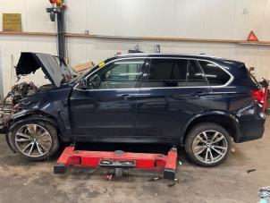 BMW X5 xDrive 35d 3.0 24V Samochód złomowany (2014, Czarny)