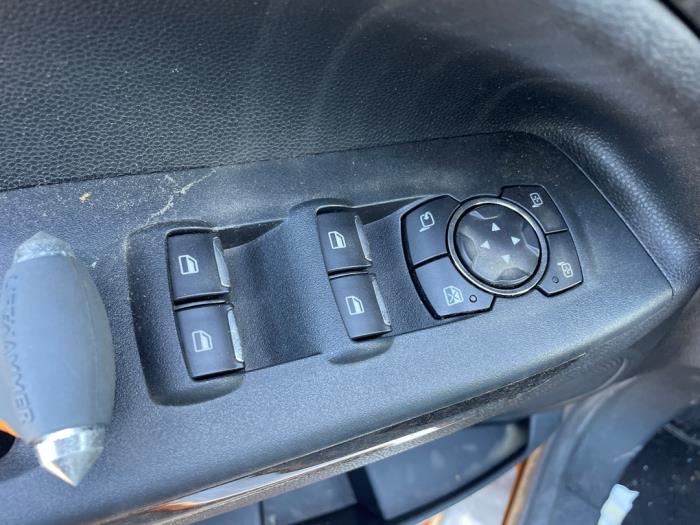 Ford EcoSport 1.0 EcoBoost 12V 125 Vehículo de desguace (2018, Naranja)