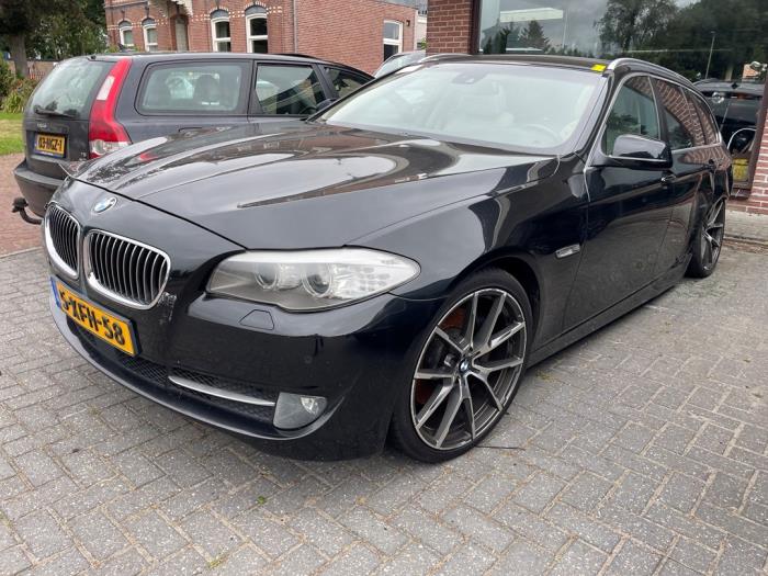 BMW 5 serie Touring 528i 24V  (Desguace)