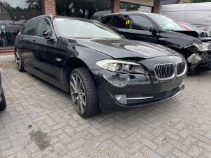 BMW 5 serie Touring 528i 24V Vehículo de desguace (2012, Negro)