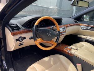 Mercedes S 3.0 S-320 CDI 24V Vehículo de desguace (2010, Negro)