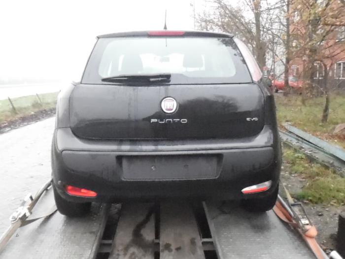 Fiat Punto Evo 1.3 JTD Multijet 85 16V Euro 5 Samochód złomowany (2011, Czarny)