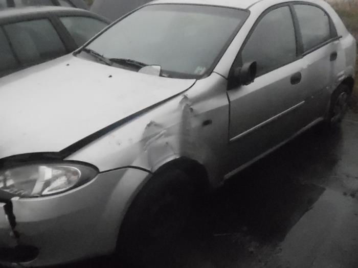 Daewoo Lacetti 1.4 16V Vehículo de desguace (2004, Gris)