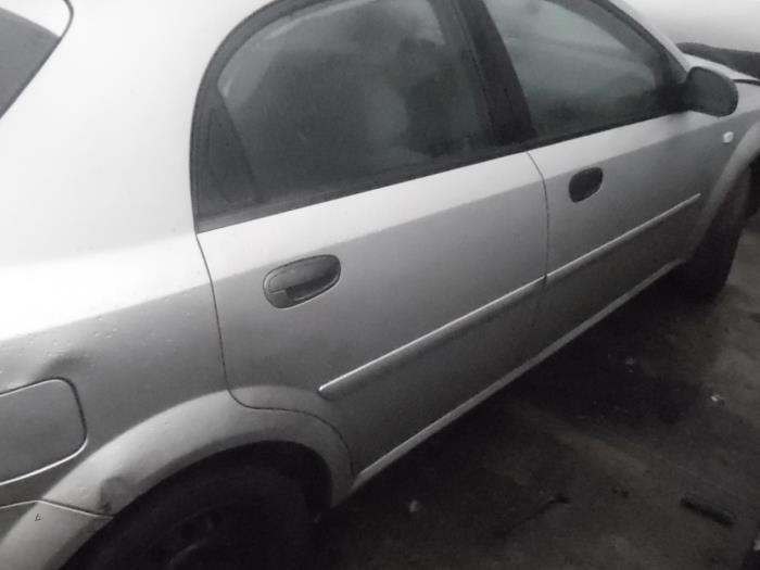 Daewoo Lacetti 1.4 16V Vehículo de desguace (2004, Gris)