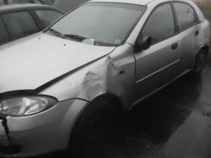 Daewoo Lacetti 1.4 16V Vehículo de desguace (2004, Gris)