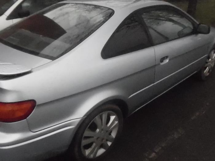 Toyota Paseo 1.5i,GT MPi 16V Épave (1996, Gris)