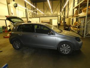 Volkswagen Golf VI 1.2 TSI BlueMotion Vehículo de desguace (2011, Gris)