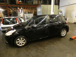 Peugeot 208 I 1.2 Vti 12V PureTech 82 Vehículo de desguace (2014, Negro)