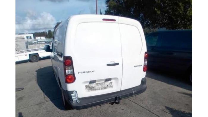Peugeot Partner 1.6 VTI 16V Schrottauto (2014, Weiß)