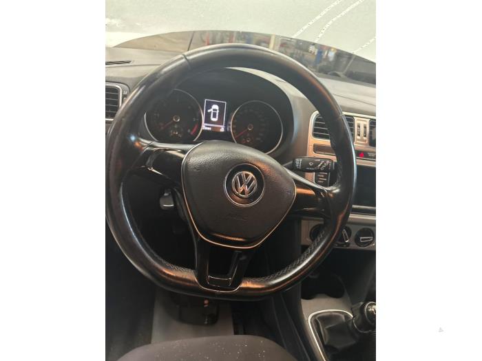 Volkswagen Polo V 1.4 TDI DPF BlueMotion technology Vehículo de desguace (2014, Blanco)
