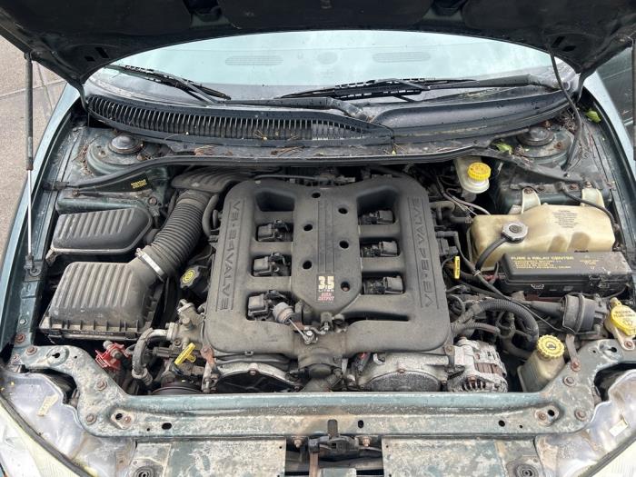 Chrysler 300 M 3.5 V6 24V Samochód złomowany (2001, Zielony)