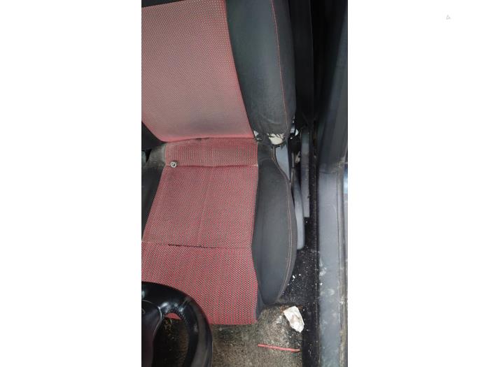 Volkswagen Golf IV 1.8 20V Schrottauto (1998, Grau)