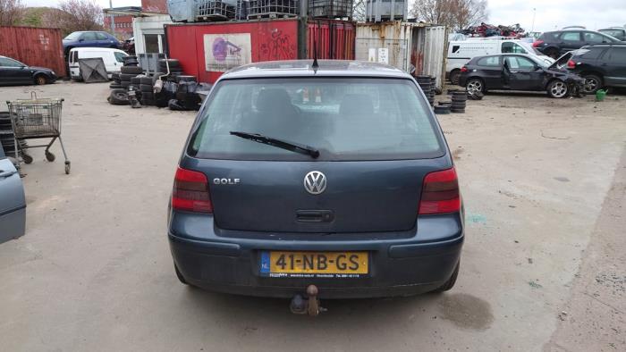 Volkswagen Golf IV 1.8 20V Schrottauto (1998, Grau)