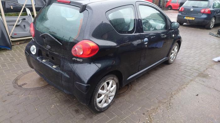 Toyota Aygo 1.0 12V VVT-i Épave (2006, Noir)