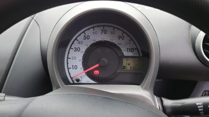 Toyota Aygo 1.0 12V VVT-i Épave (2006, Noir)