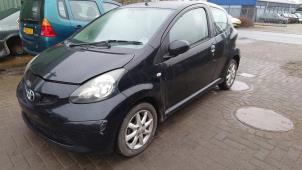 Toyota Aygo 1.0 12V VVT-i Épave (2006, Noir)