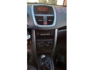 Peugeot 207 SW 1.4 16V Vti Épave (2008, Gris)