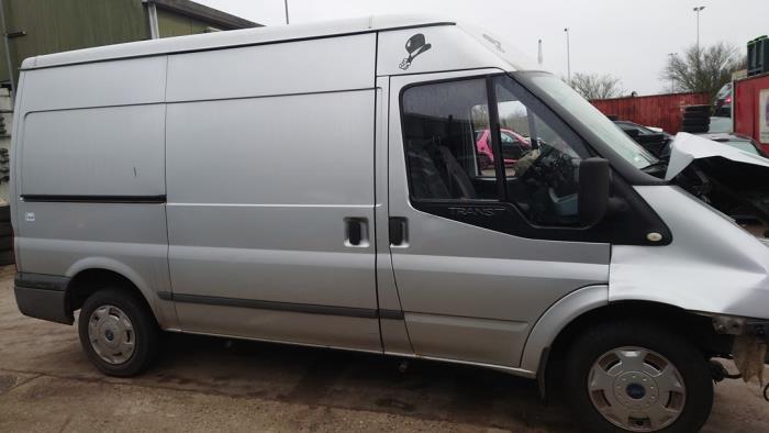 Ford Transit 2.2 TDCi 16V Samochód złomowany (2007, Granit)