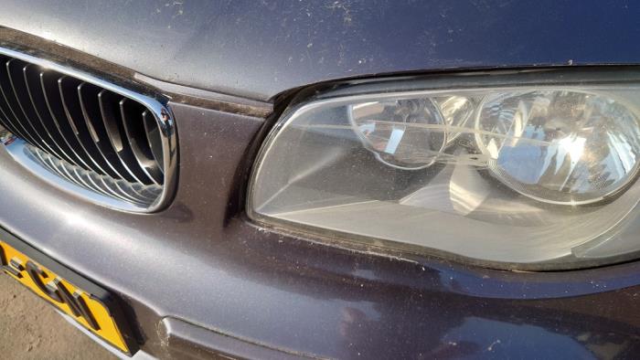 BMW 1 serie 116i 1.6 16V Épave (2005, Gris)
