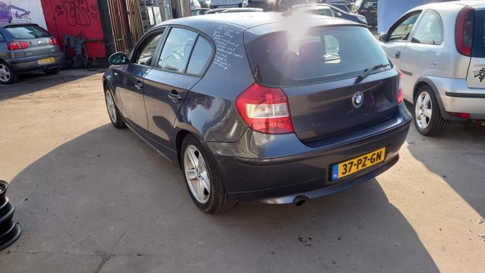 BMW 1 serie 116i 1.6 16V Épave (2005, Gris)