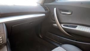 BMW 1 serie 116i 1.6 16V Épave (2005, Gris)