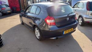 BMW 1 serie 116i 1.6 16V Épave (2005, Gris)